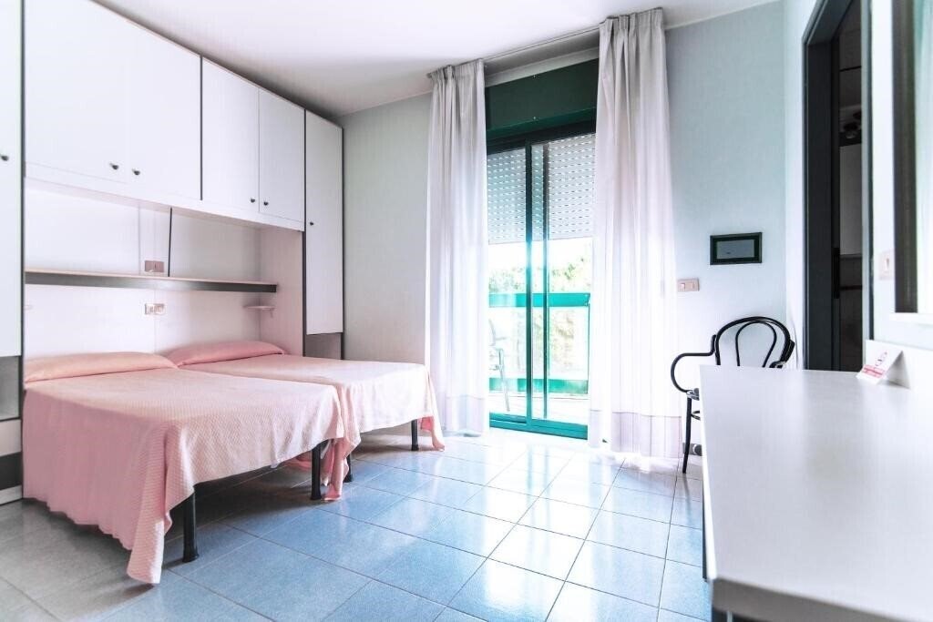 Фото New Tiffany'S Park 4*