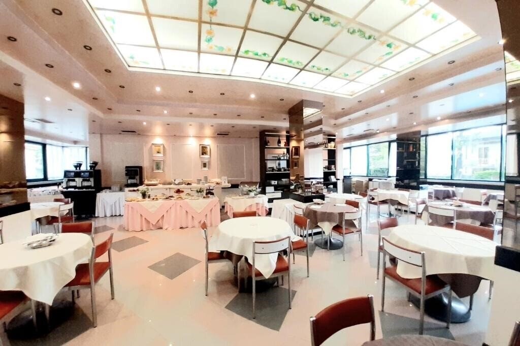 Изображение New Tiffany'S Park 4*