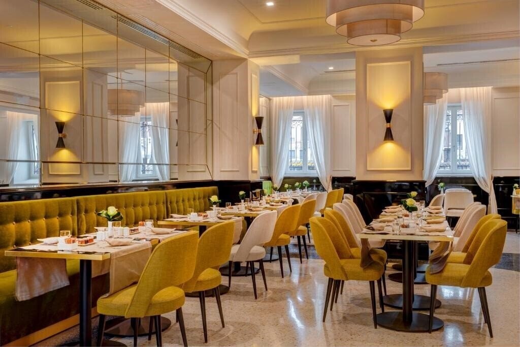 Картинка H10 Palazzo Canova 4*