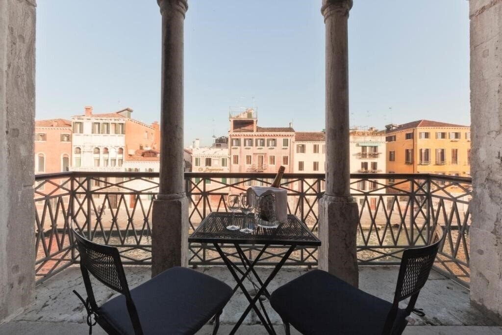 Готель Palazzo Cendon Le Mansarde 3*