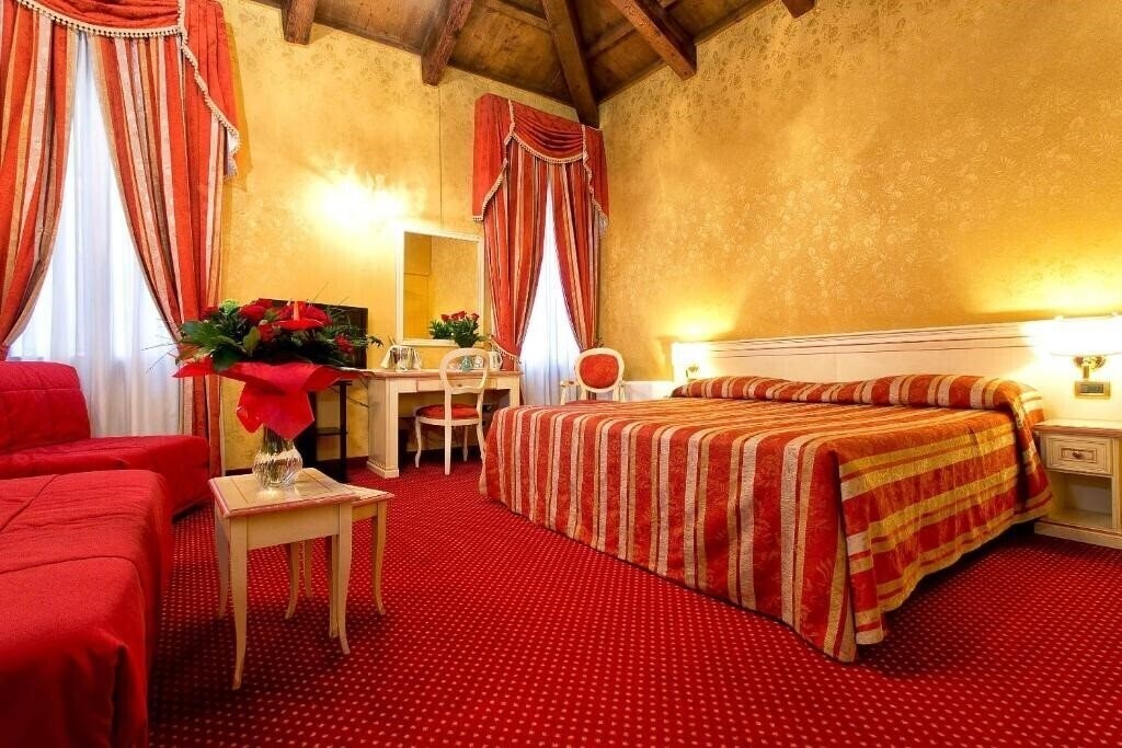 Готель Ca San Polo 3*