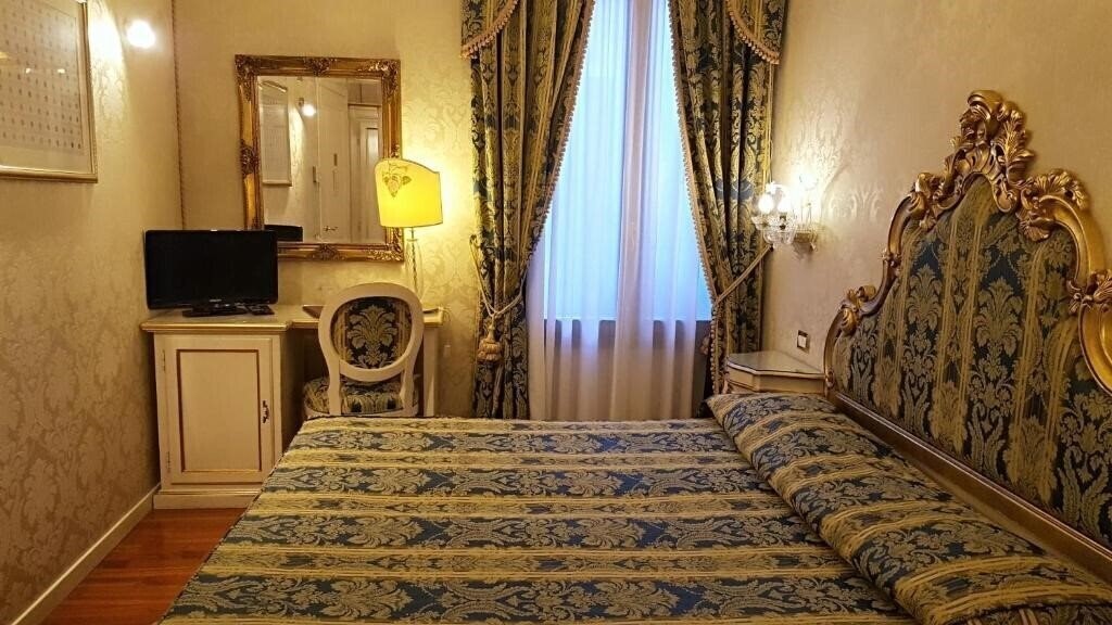 Фотографія Casa Pisani Canal 3*