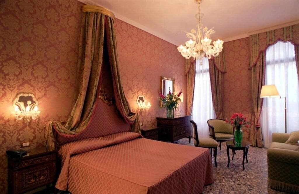 Готель Casa Pisani Canal 3*