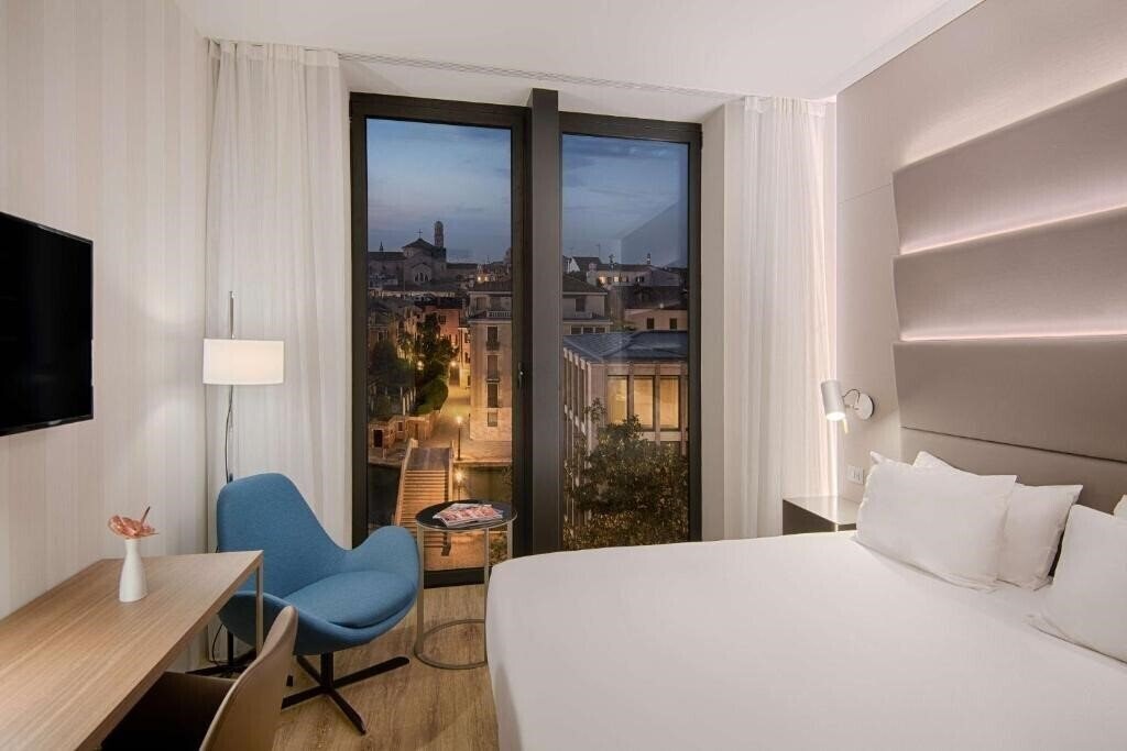 Фото Avani Rio Novo Venice Hotel 4*