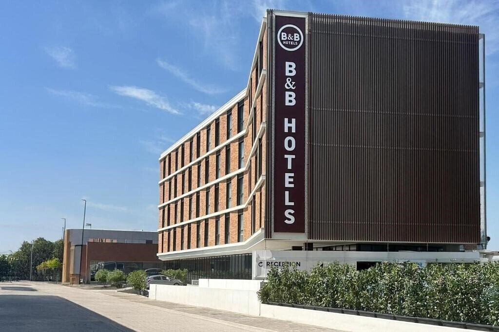 Готель B&B Hotel Venezia Laguna 3*