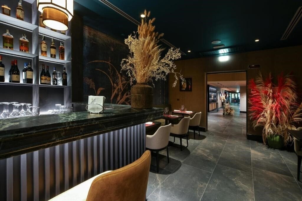 Зображення U-Visionary Hotel 4*