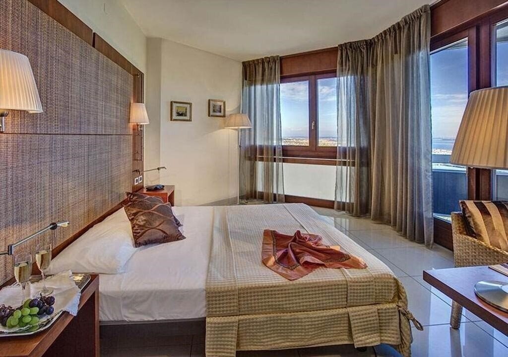 Фото Hotel Le Tegnue 4*