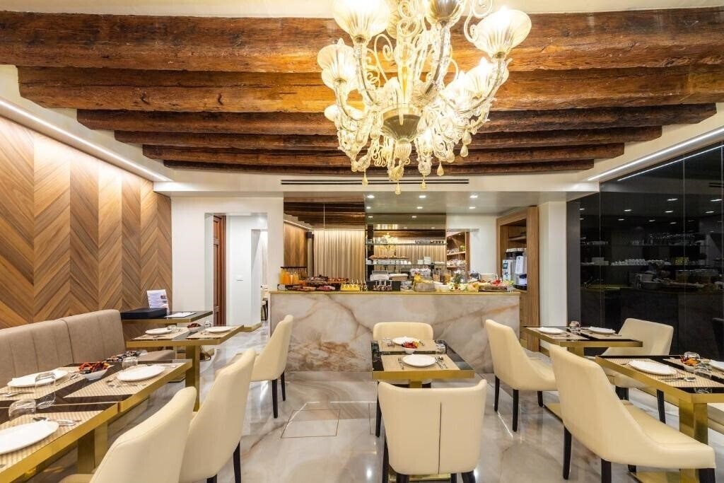 Фото Palazzo San Lorenzo 4*