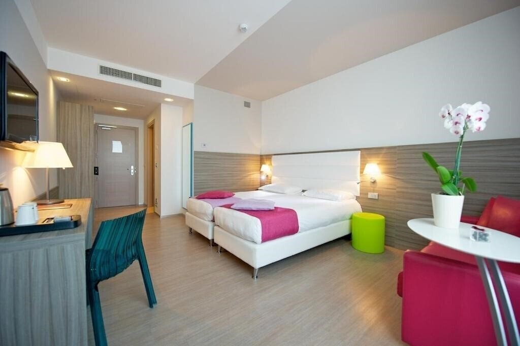 Фото All Seasons Venezia Marghera 3*