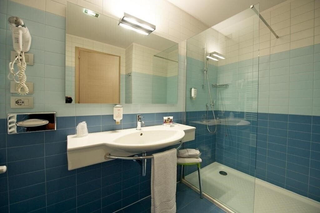 Фотография All Seasons Venezia Marghera 3*