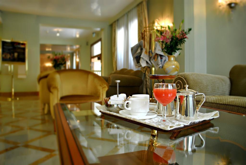 Картинка Carlton Capri 3*