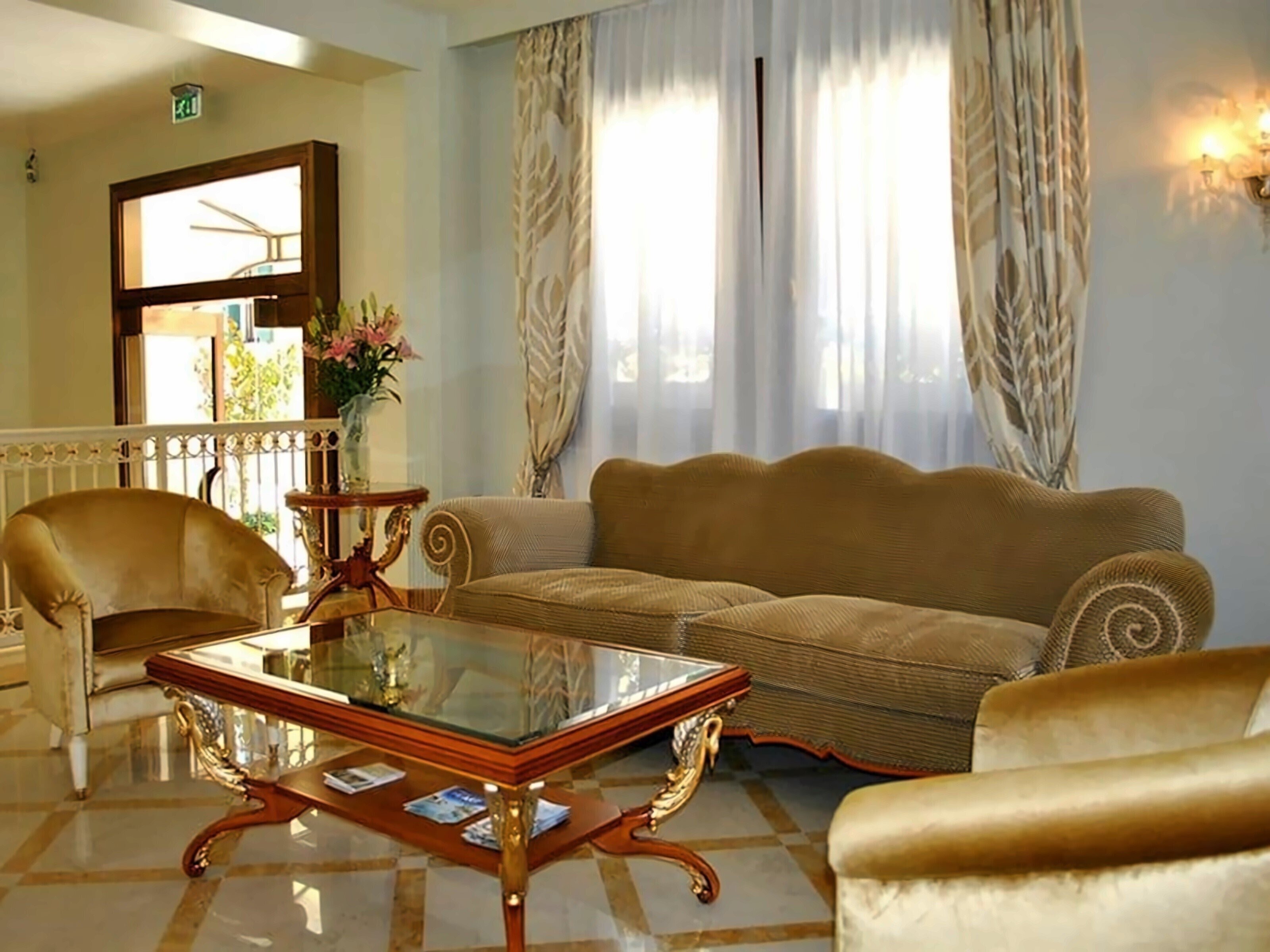 Картинка Carlton Capri 3*