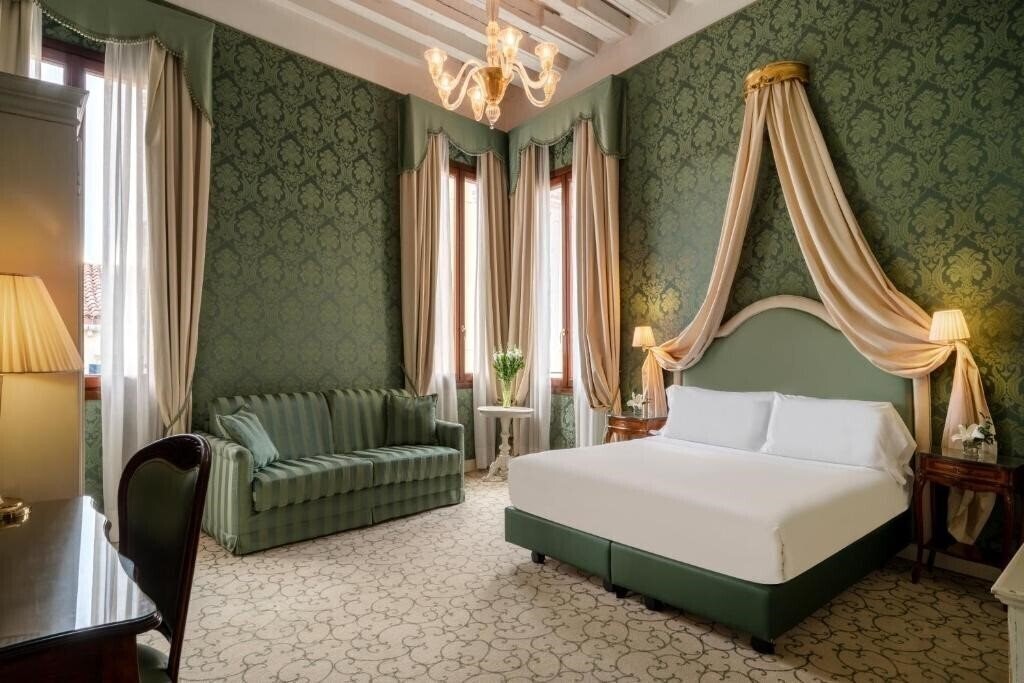 Фото Una Hotel Venezia 4*