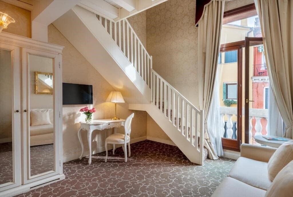 Картинка Una Hotel Venezia 4*