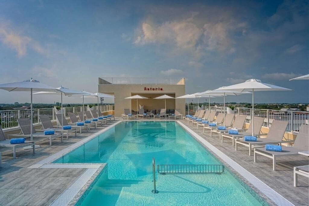 Готель Hotel Astoria (ex. Astoria Bibione) 3*