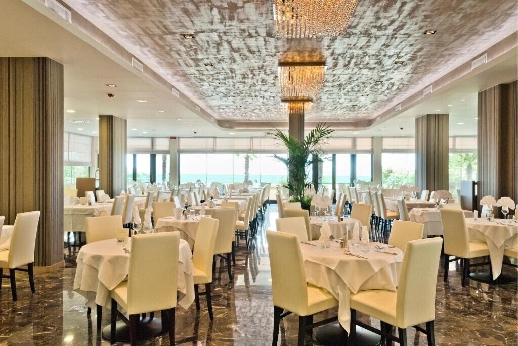 Фото Hotel Italy 4*