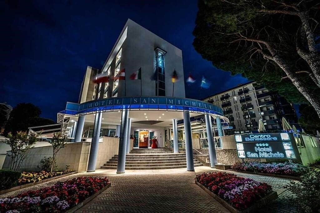 Готель San Michele 4*