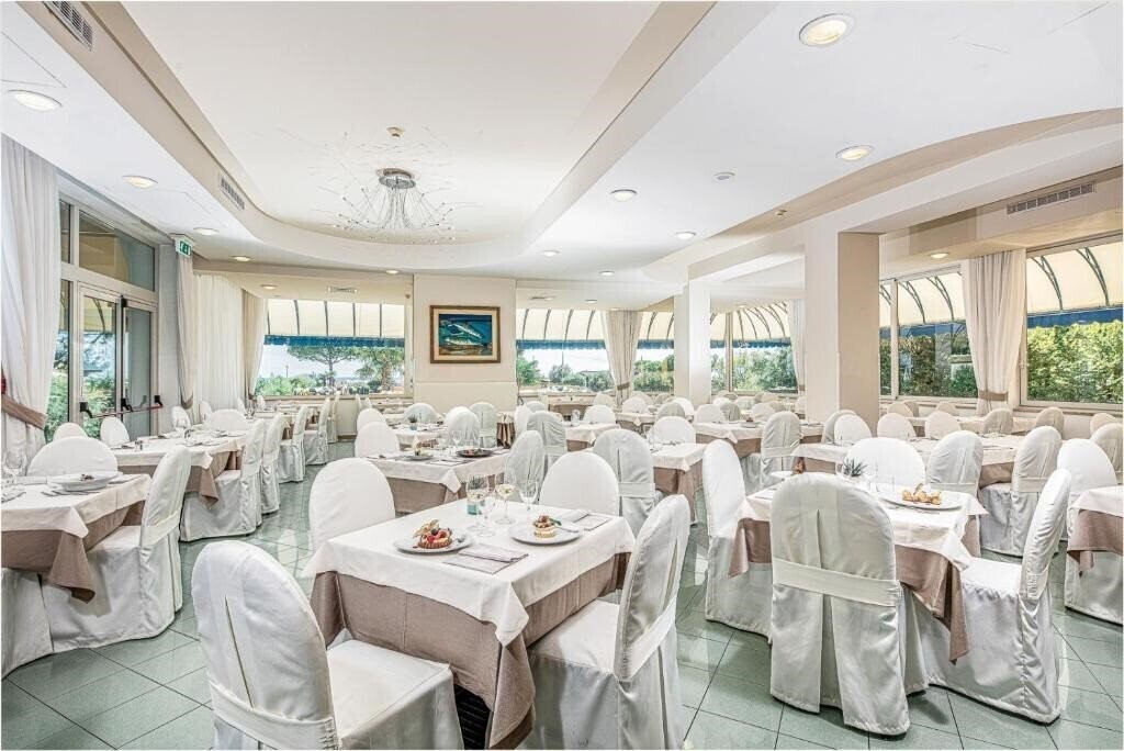 Изображение Bellevue 4*