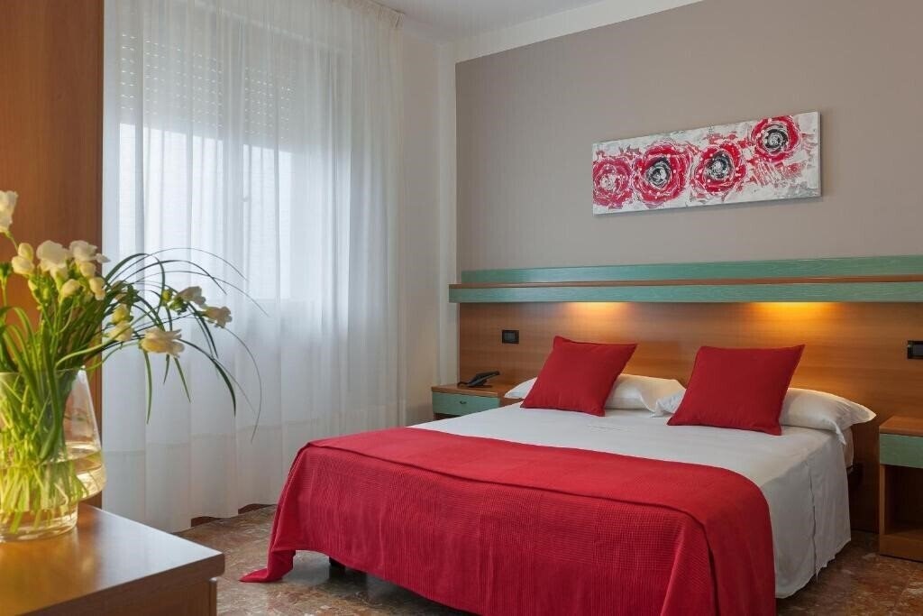 Отель Europeo (Chioggia) 3*