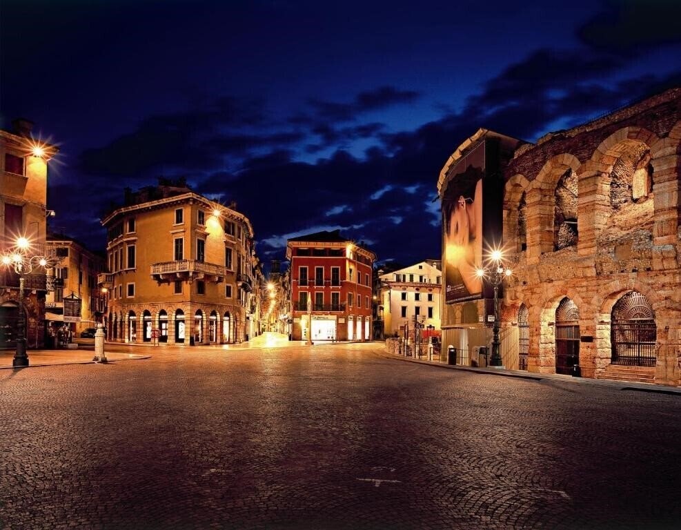 Изображение Escalus Luxury Suites 4*