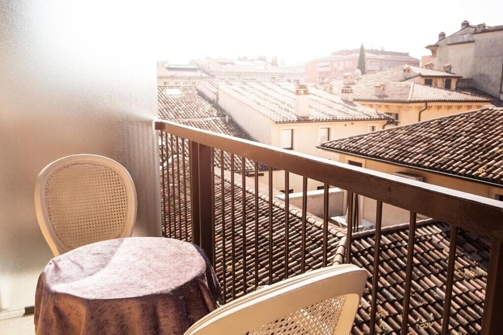 Картинка San Luca 3*