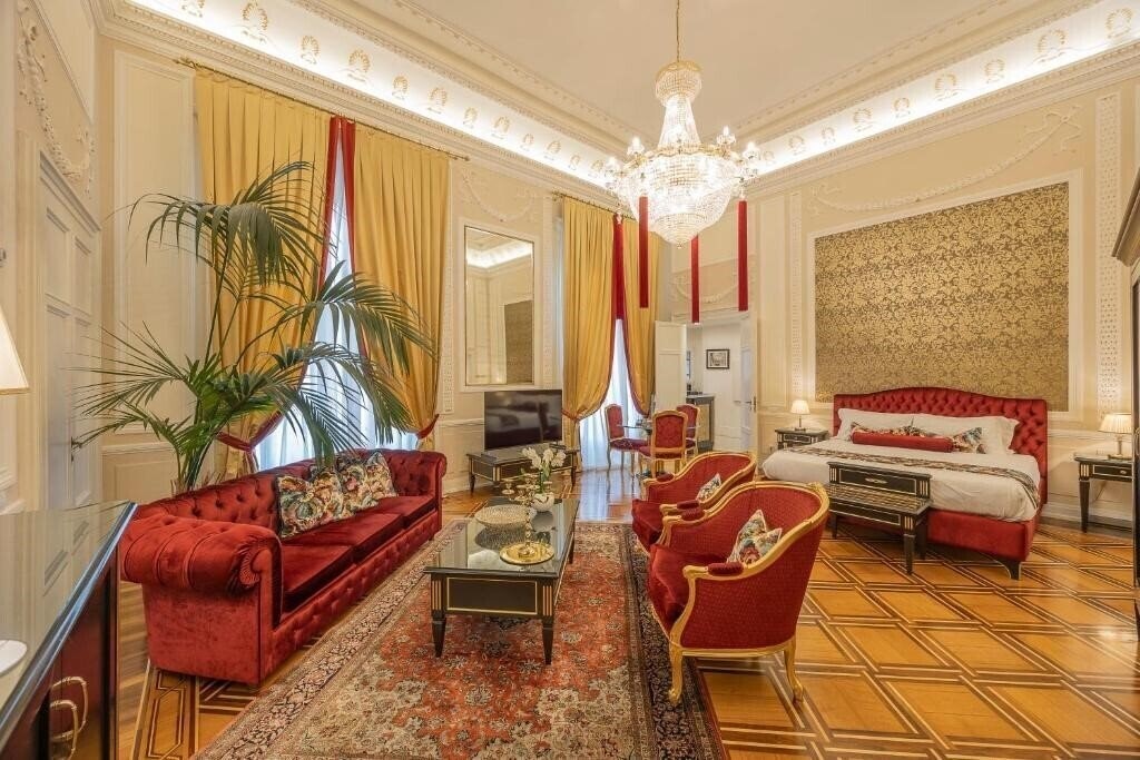 Фотографія Palazzo Monga Boutique Guesthouse 4*
