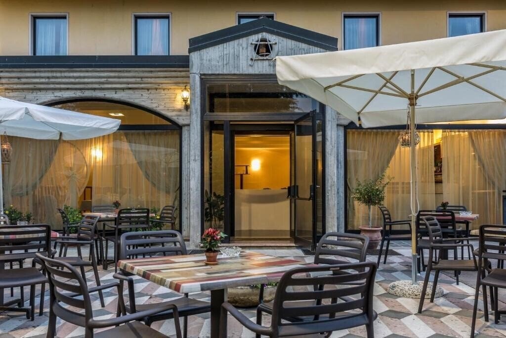 Картинка Postumia Hotel Dossobuono 3*