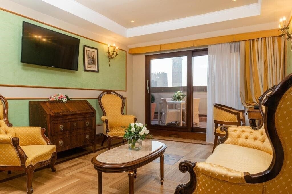 Фотографія Due Torri Hotel 5*