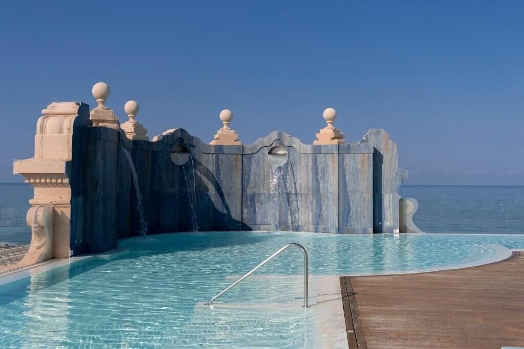 Отель Grand Hotel Principe di Piemonte 5*