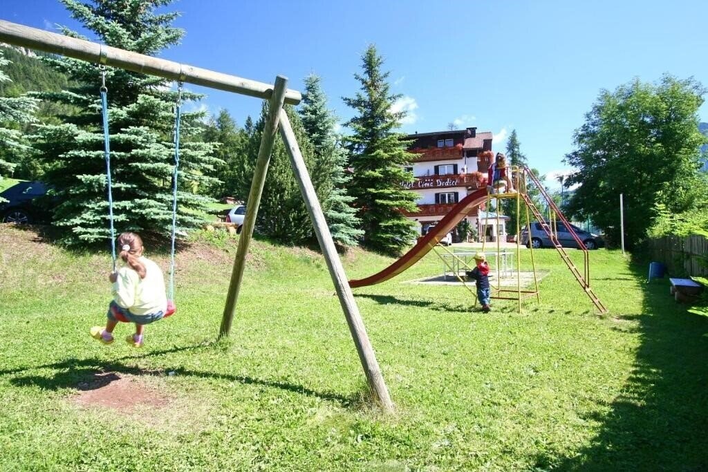 Зображення Hotel Cima Dodici Vigo di Fassa 3*