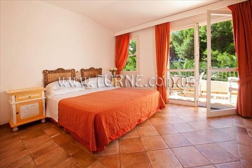 Отель Cala Caterina 4*