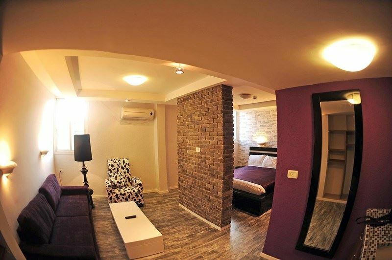 Rich eilat hotel. Red sea отель в эйлате. Rove отель дубай. Ibis one central 3* (дубай, шейх-зайед-роуд). Be center 3.