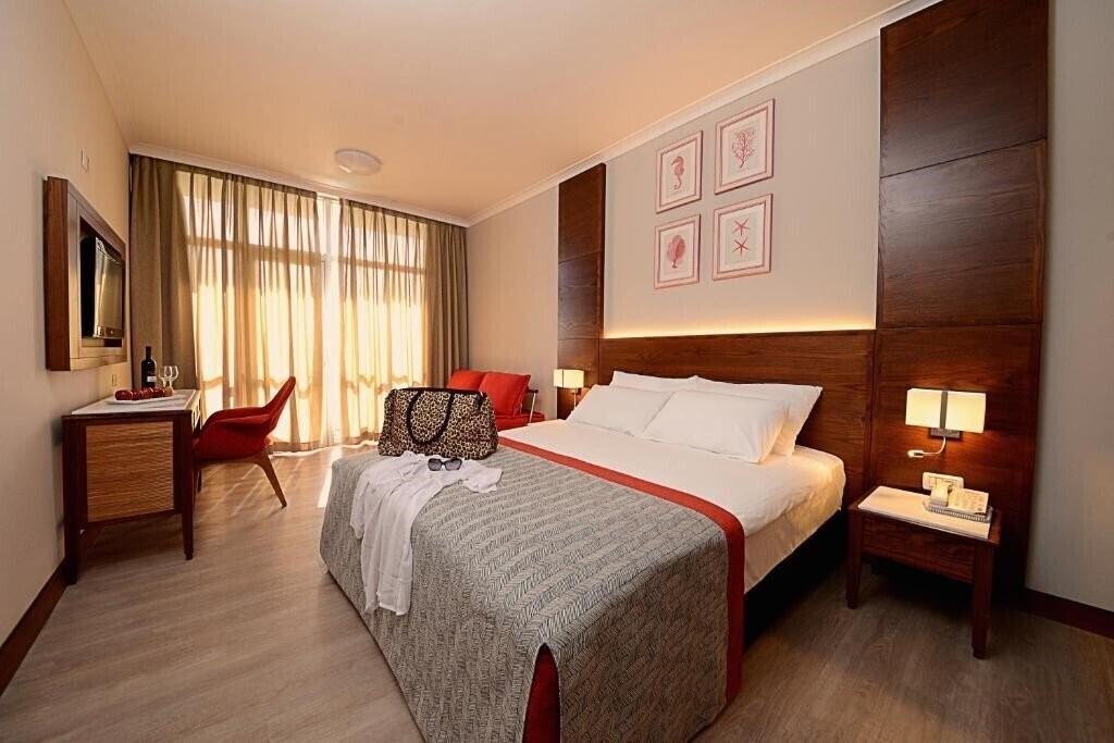 Картинка Caesar Premier 4*