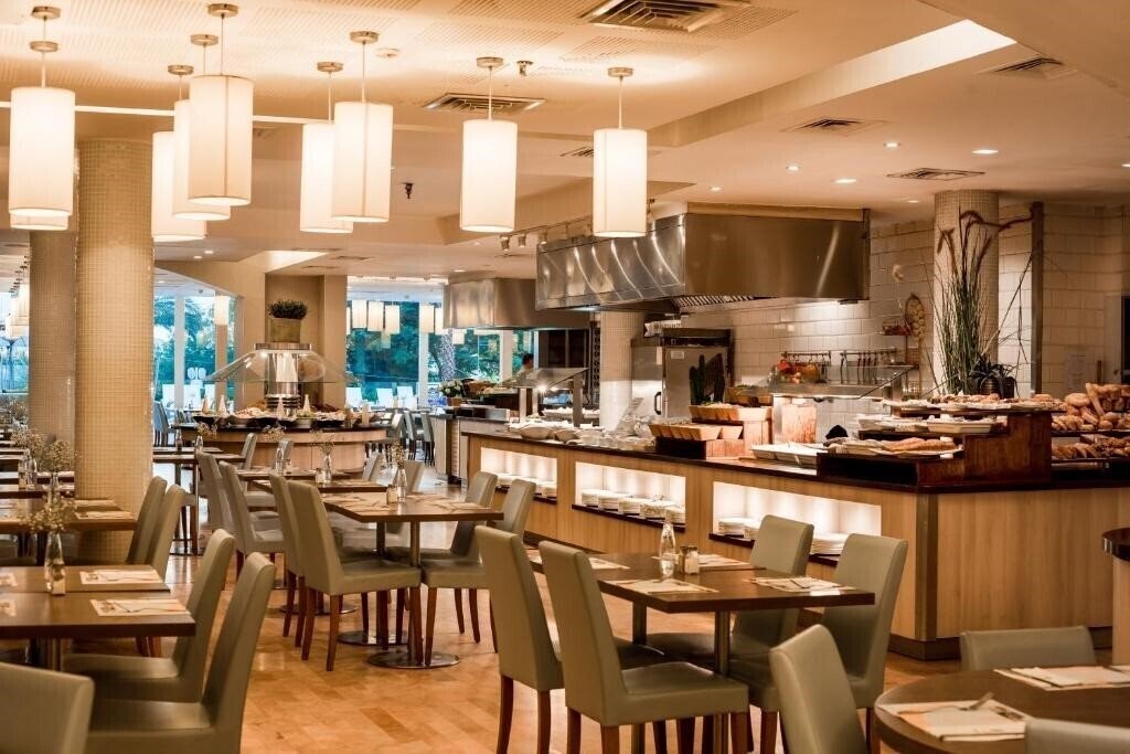 Картинка Astral Topaz Hotel 3*