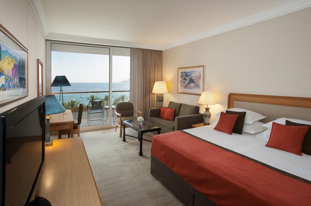 Готель Isrotel Royal Beach 5*