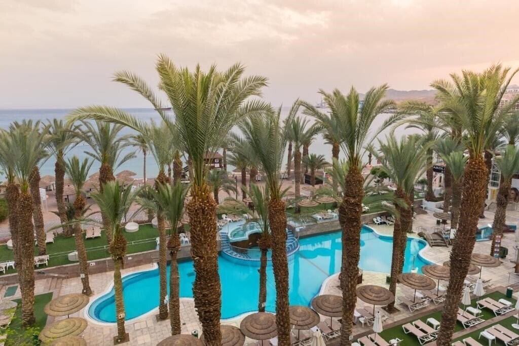 Готель Leonardo Plaza Eilat 4*