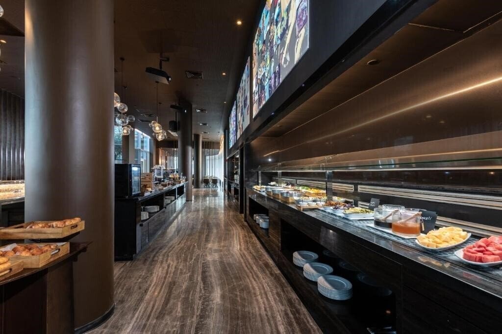 Фотографія Nyx Hotel Herzliya 4*