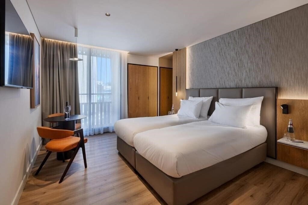 Готель Leonardo Inn Jerusalem 4*