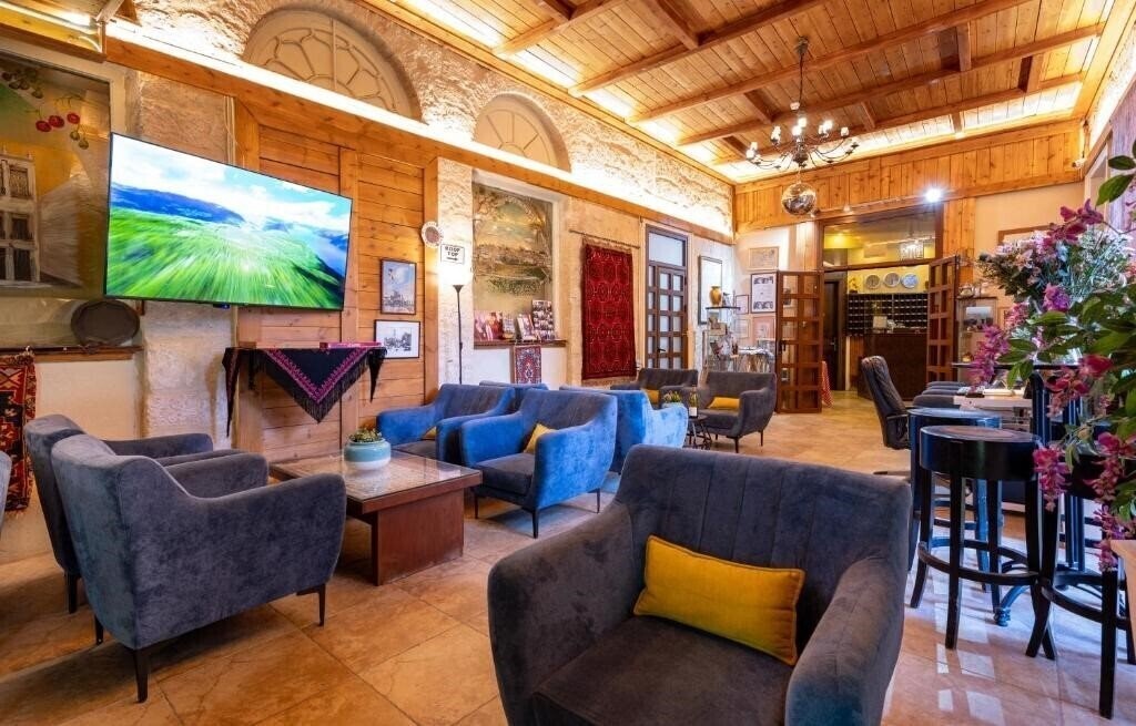 Фотографія New Imperial Hotel 3*