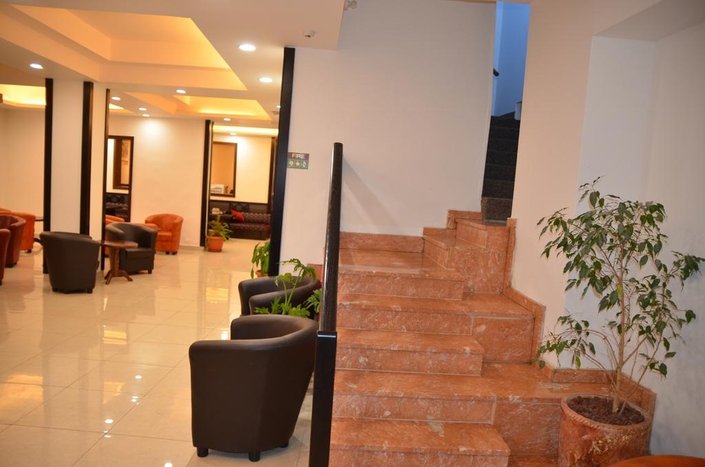 Готель New Metropole 3*