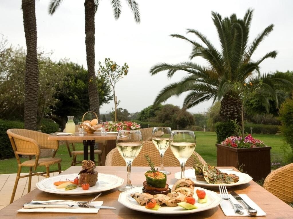 Картинка Dan Caesarea 5*