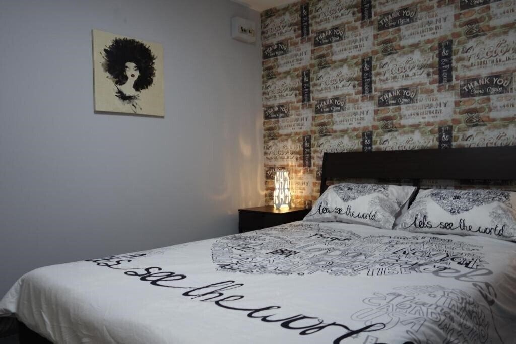 Картинка Cozy Modern Apartment Near The Sea In City Center апартаменты