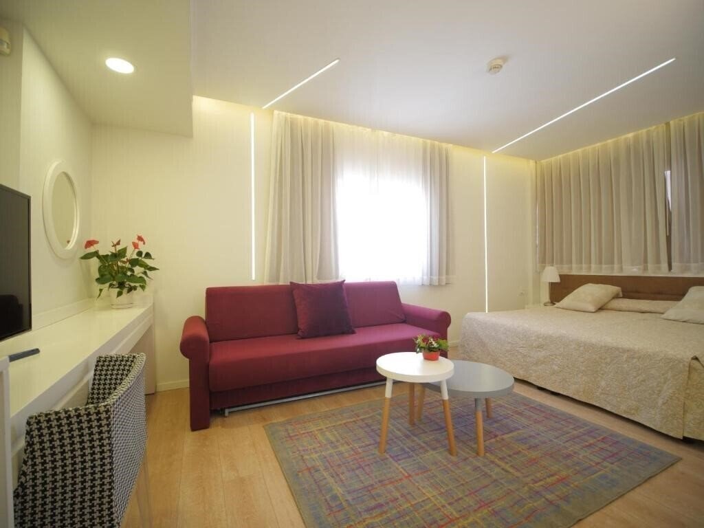 Отель Margoa Hotel Netanya 3*