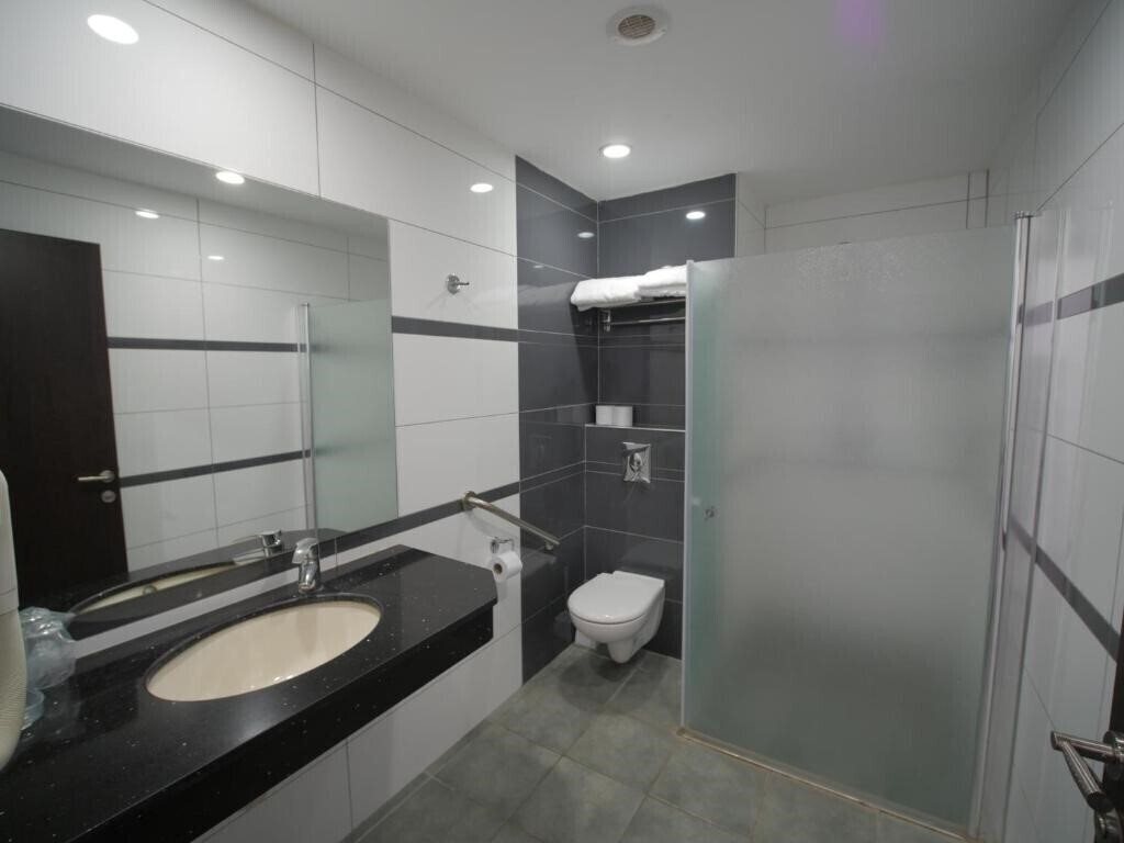 Фото Margoa Hotel Netanya 3*