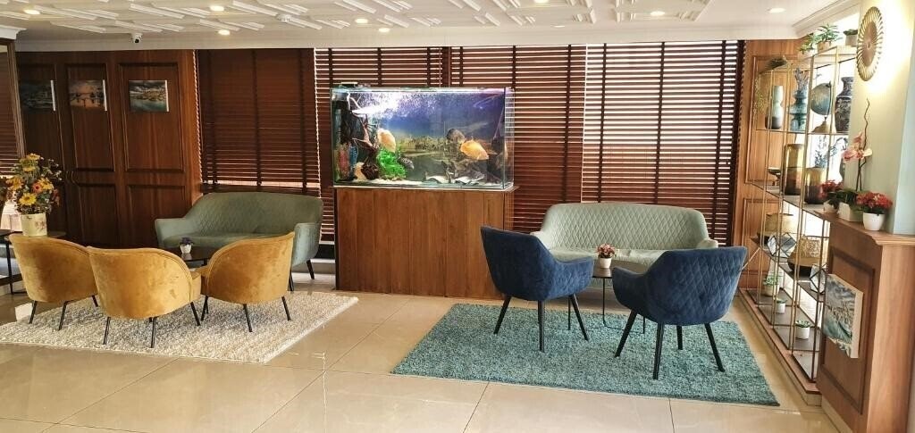 Готель Armon Hayarkon Hotel 3*