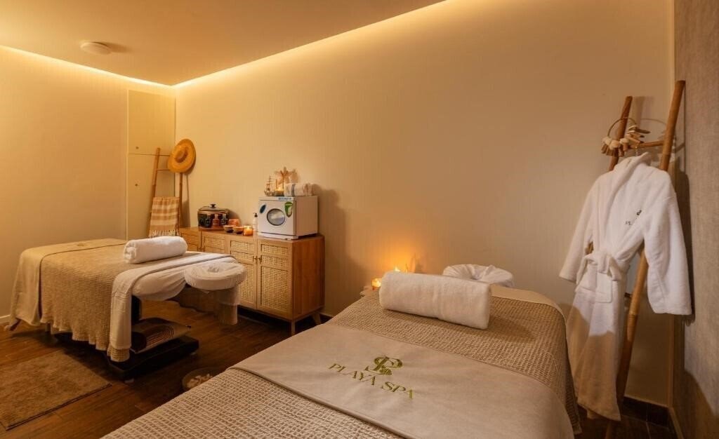 Готель West Boutique 4*