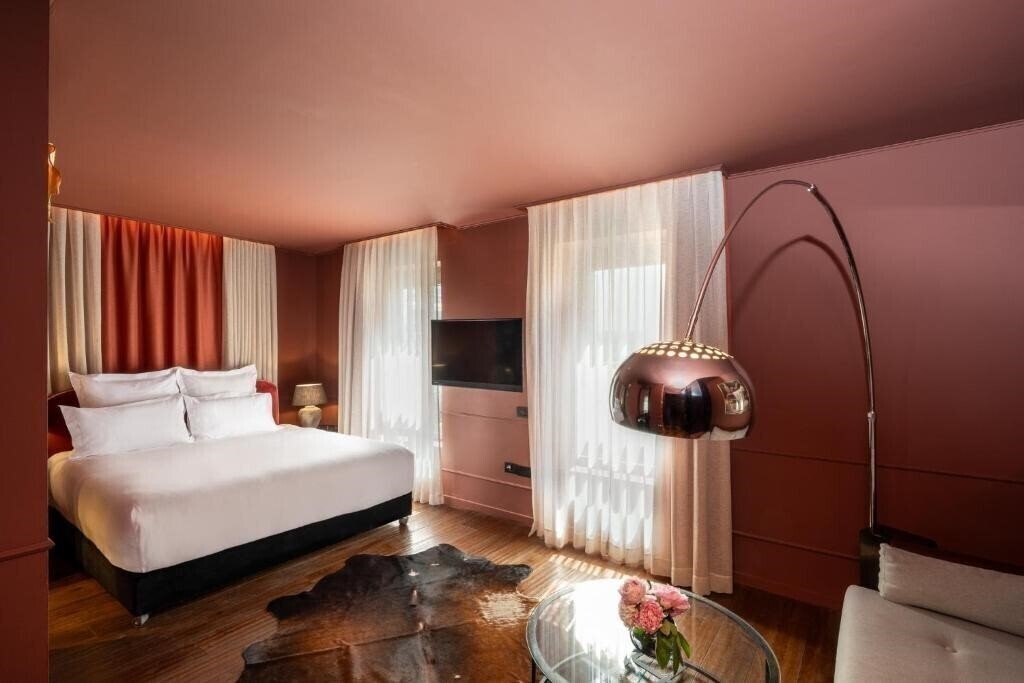 Отель Brown Tlv 4*