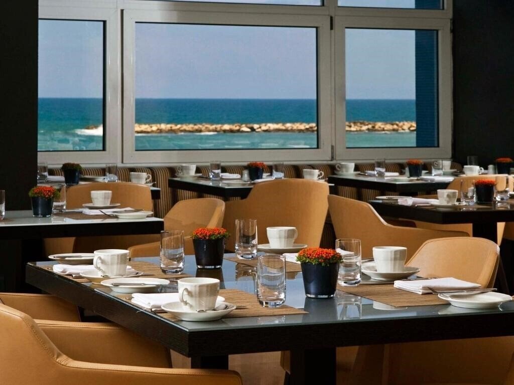 Изображение Dan Hotel 5*
