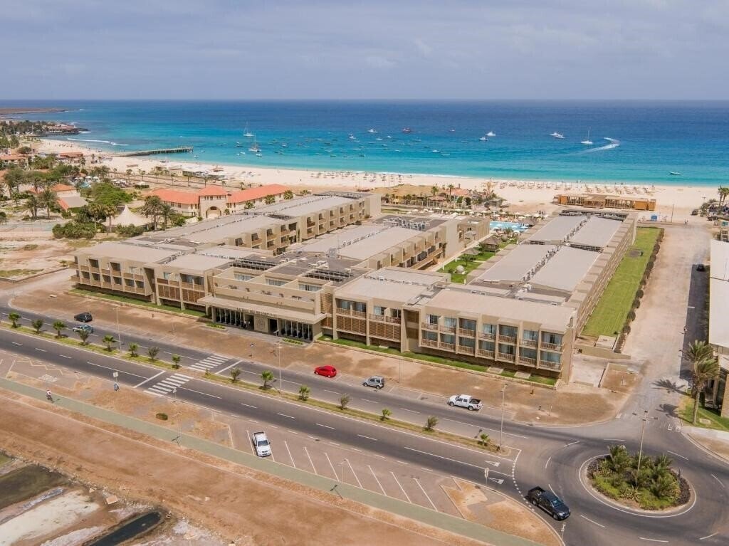 Картинка Oasis Salinas Sea 5*