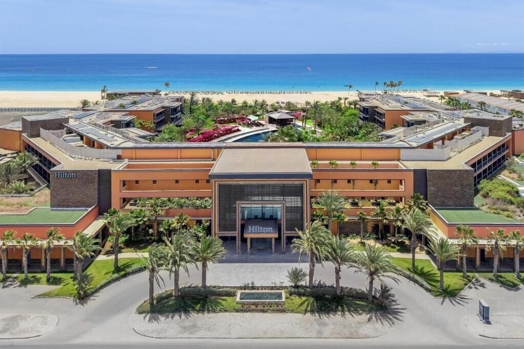 Готель Hilton Cabo Verde Sal Resort (Santa Maria) 5*